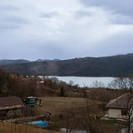 Chalet Fanarele Din Hangu